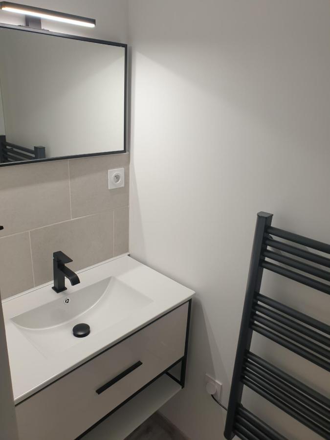 Mezza'Nimes Apartment Luaran gambar